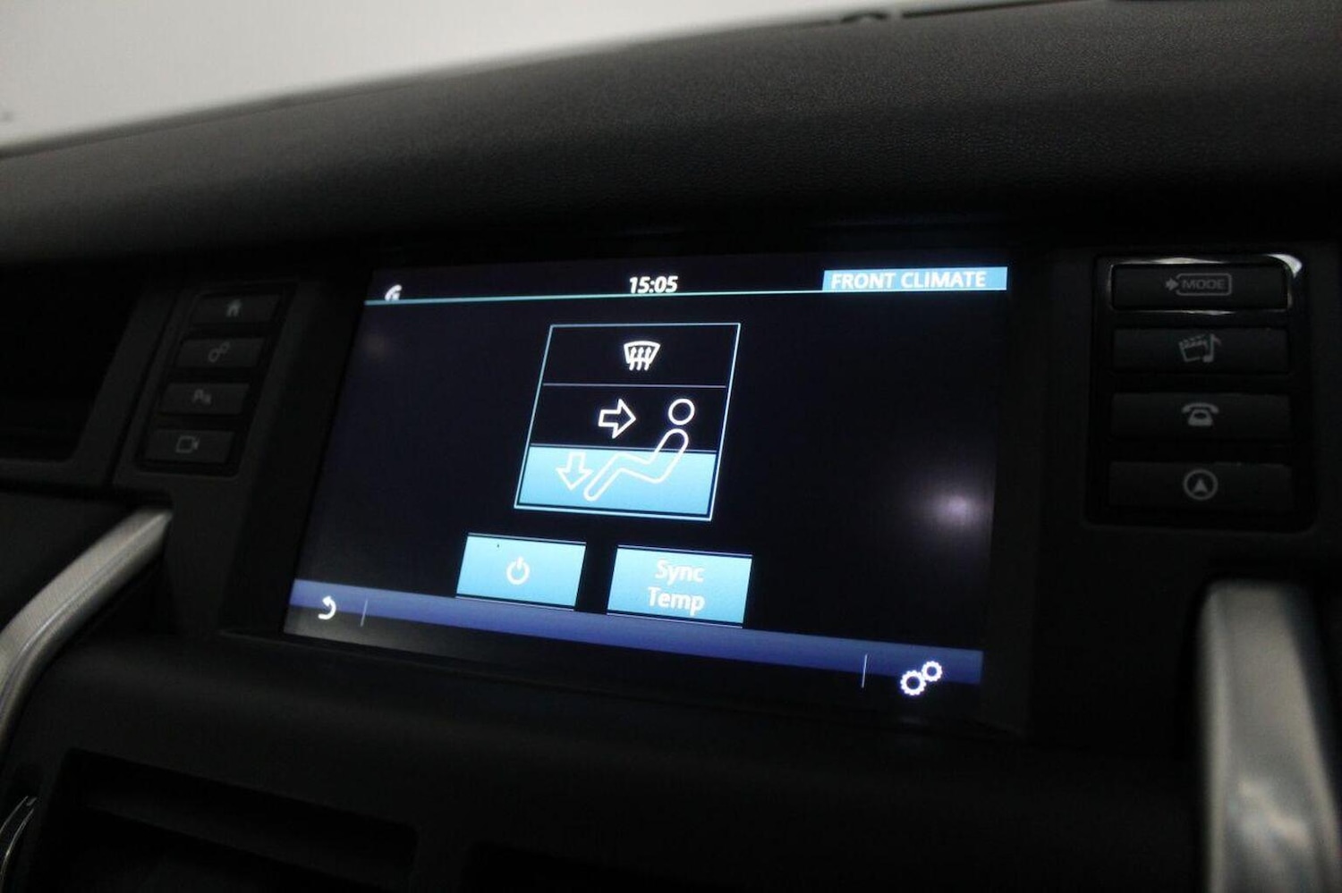 Used Land Rover Discovery Sport 2017 for sale - 77937836: Photo 45