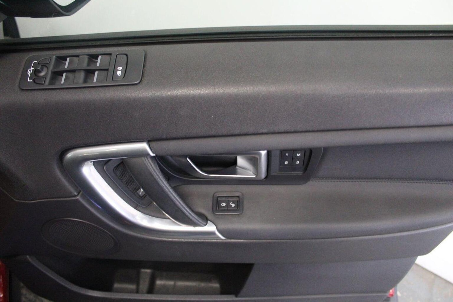 Used Land Rover Discovery Sport 2017 for sale - 77937836: Photo 56