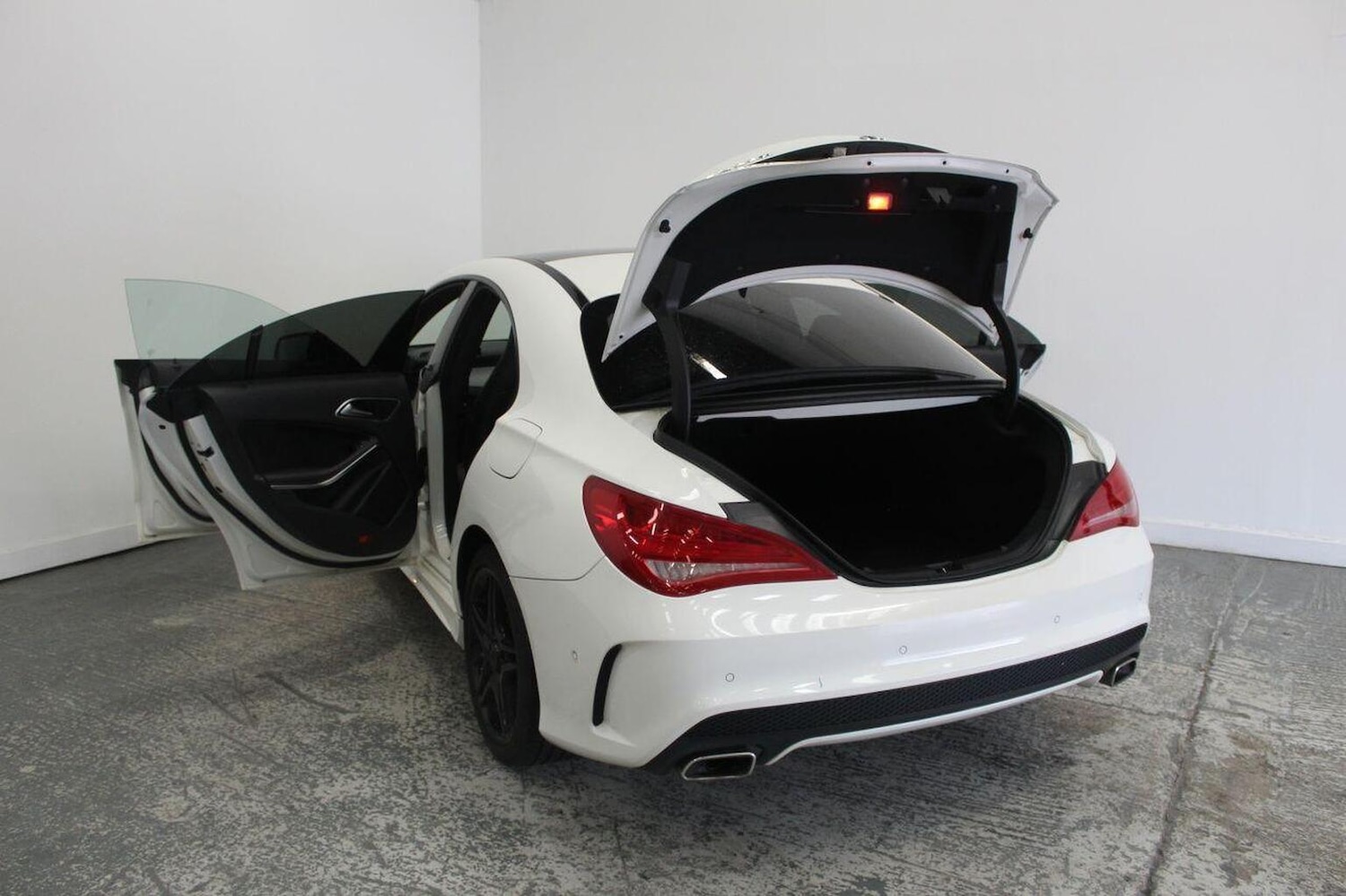 Used Mercedes-Benz CLA 2014 for sale - 76198287: Photo 21