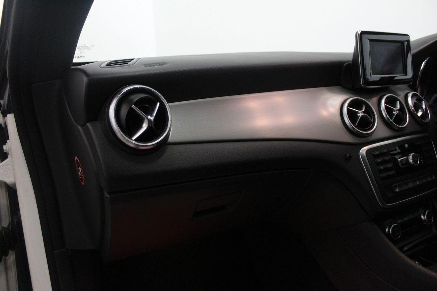 Used Mercedes-Benz CLA 2014 for sale - 76198287: Photo 33