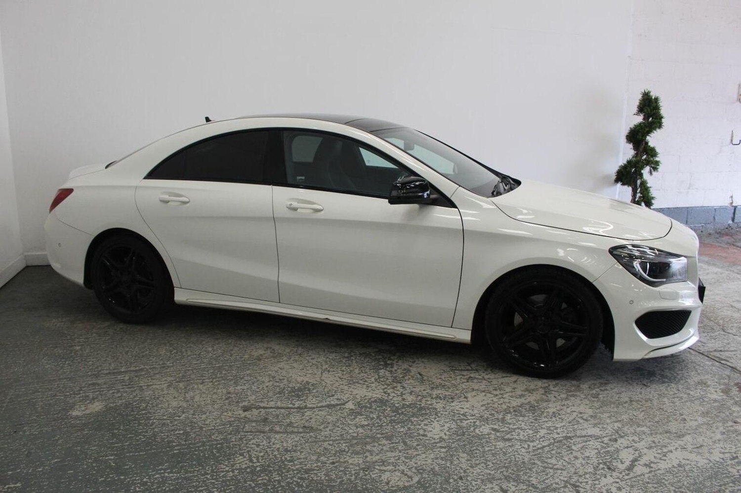 Used Mercedes-Benz CLA 2014 for sale - 76198287: Photo 4