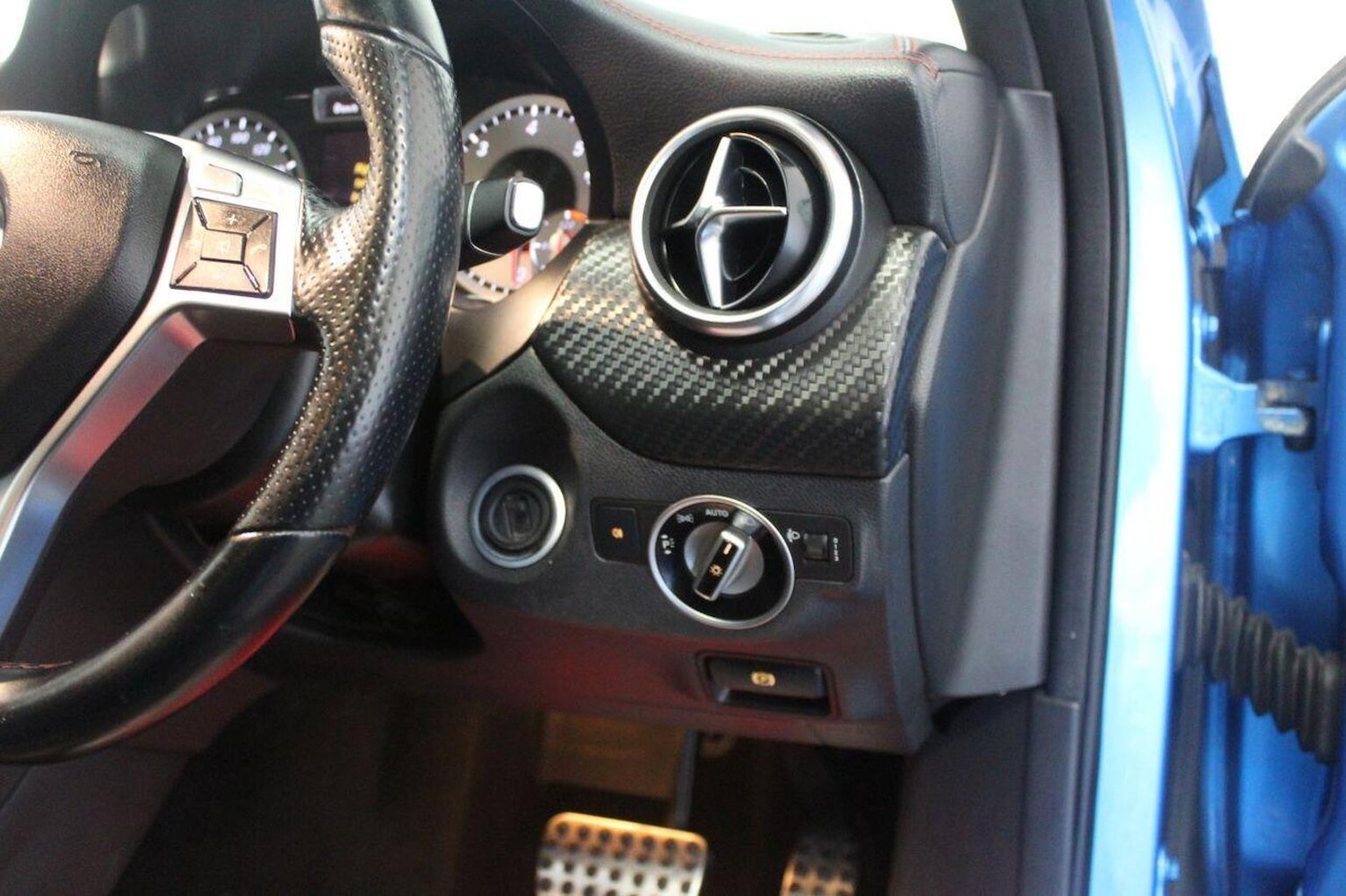 Used Mercedes-Benz A-Class 2013 for sale - 77937794: Photo 50