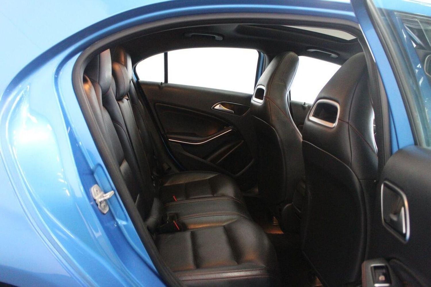 Used Mercedes-Benz A-Class 2013 for sale - 77937794: Photo 55