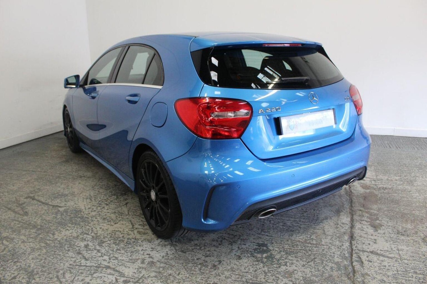 Used Mercedes-Benz A-Class 2013 for sale - 77937794: Photo 7