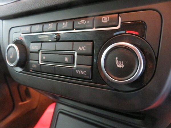 Used Volkswagen Tiguan 2014 for sale - 74858885: Photo 35