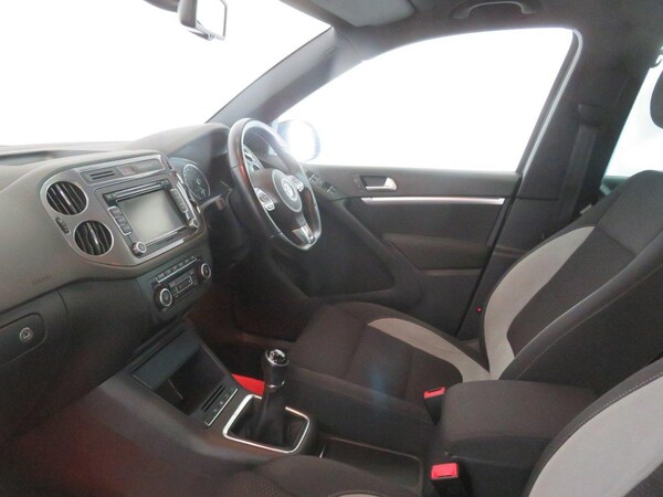 Used Volkswagen Tiguan 2014 for sale - 74858885: Photo 47