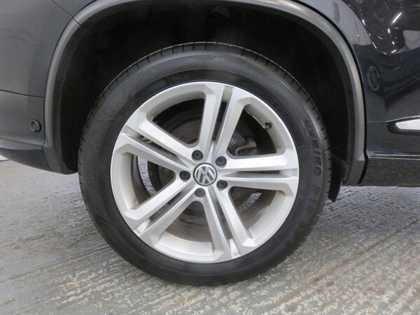 Used Volkswagen Tiguan 2014 for sale - 74858885: Photo 55