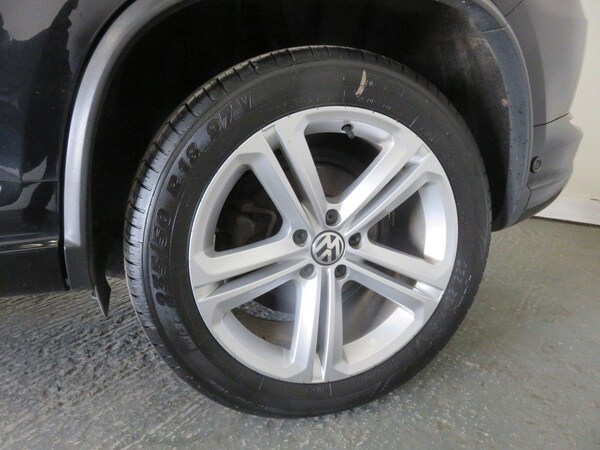 Used Volkswagen Tiguan 2014 for sale - 74858885: Photo 56