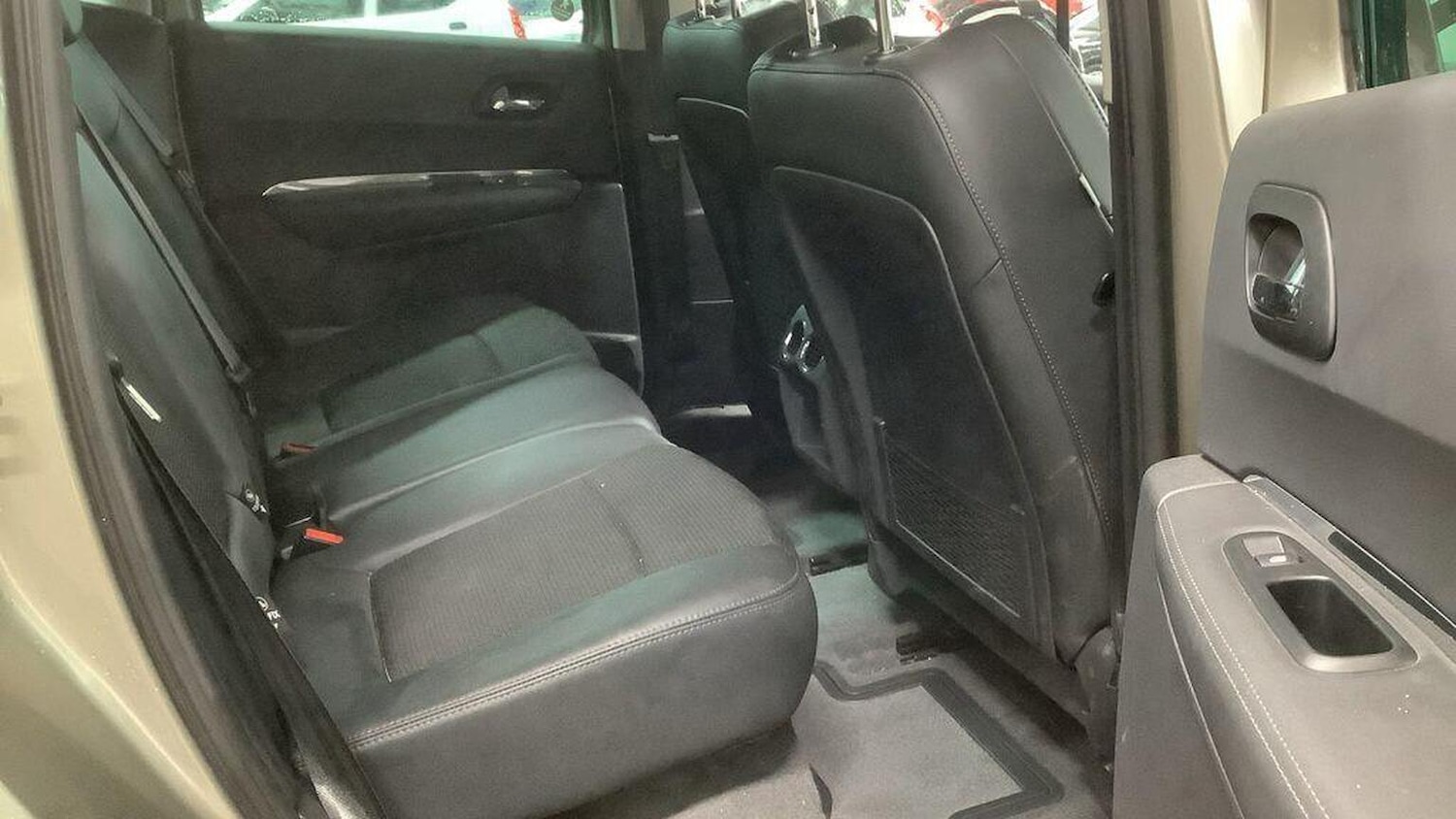 Used Peugeot 3008 2015 for sale - 76904706: Photo 11