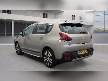 Used Peugeot 3008 2015 for sale - 76904706: Photo