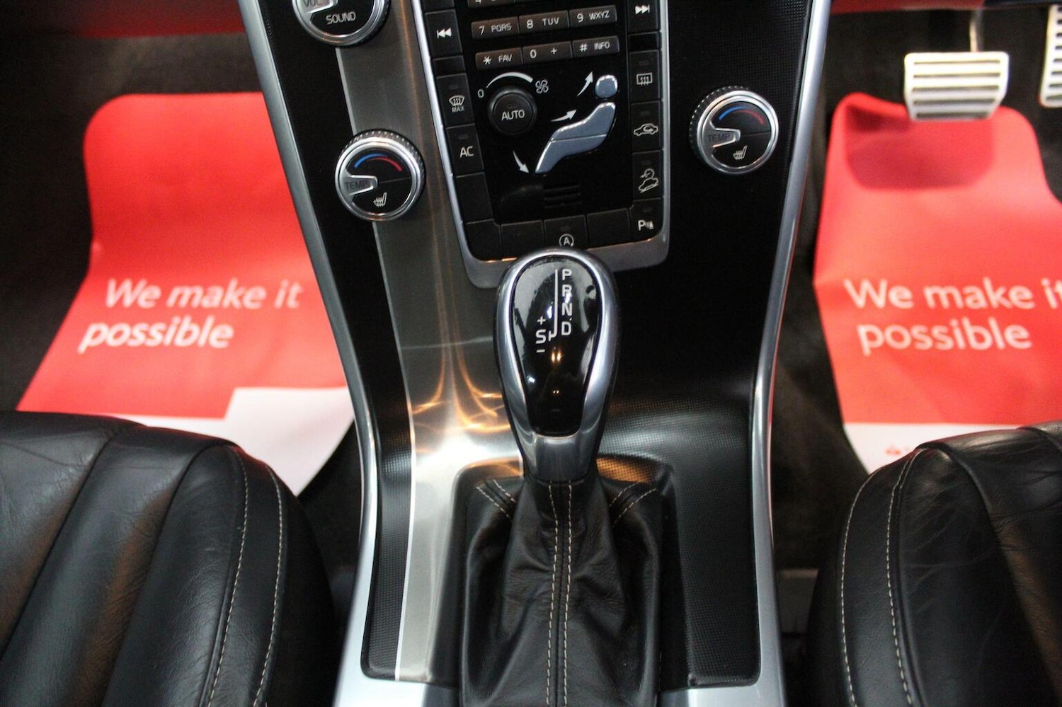 Used Volvo XC60 2015 for sale - 77314131: Photo 43