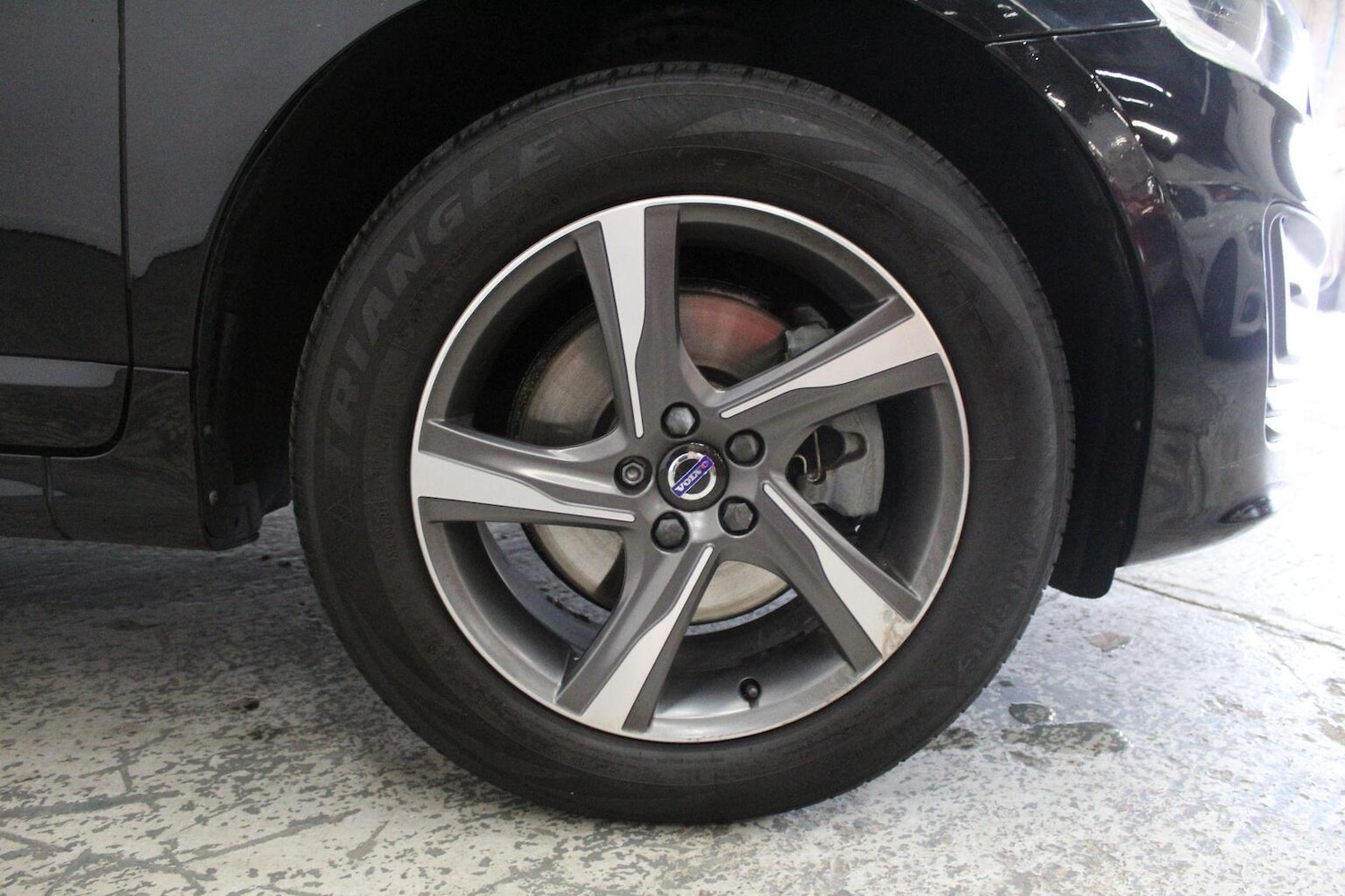 Used Volvo XC60 2015 for sale - 77314131: Photo 57