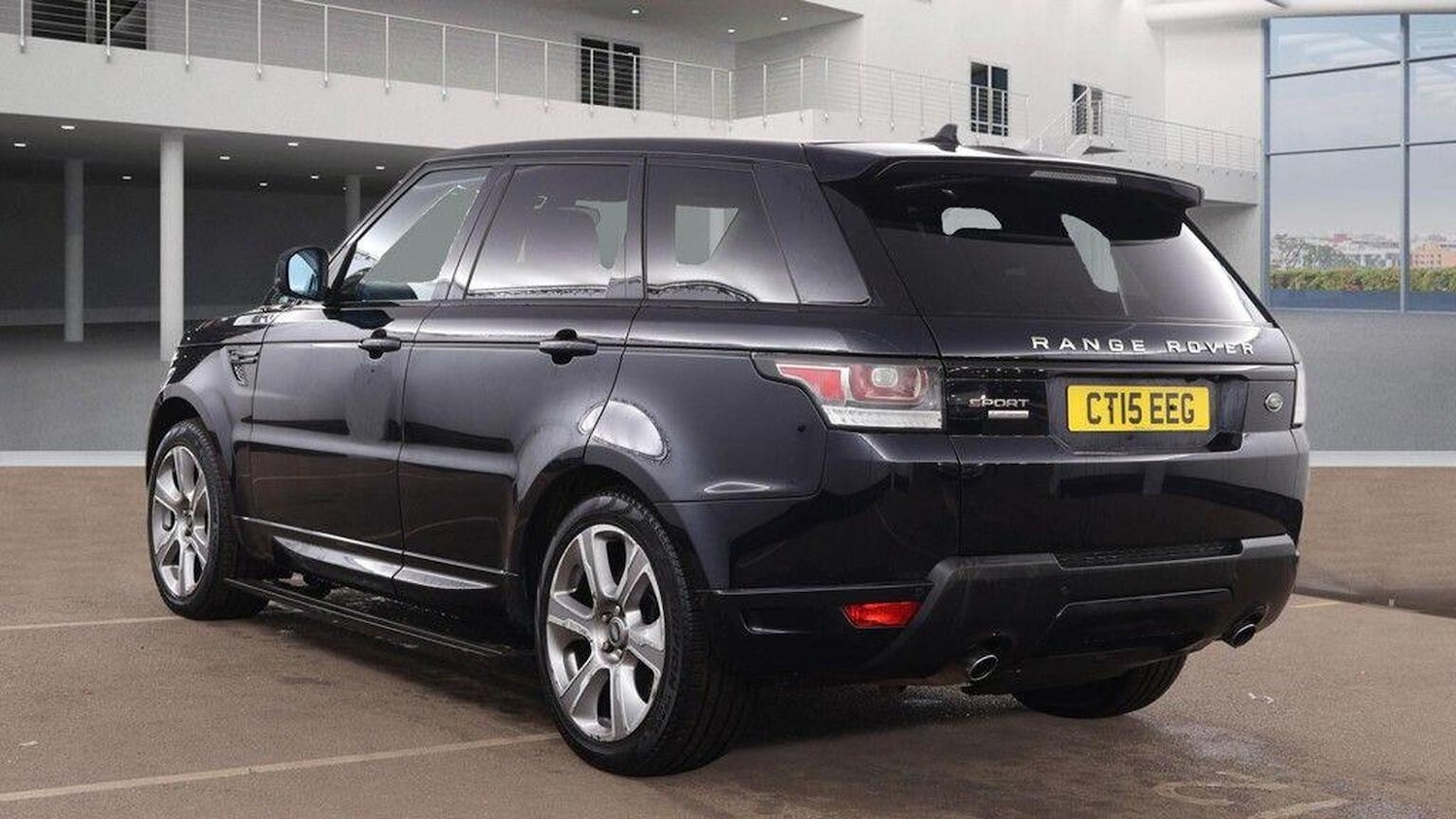Used Land Rover Range Rover Sport 2015 for sale - 77616398: Photo 5