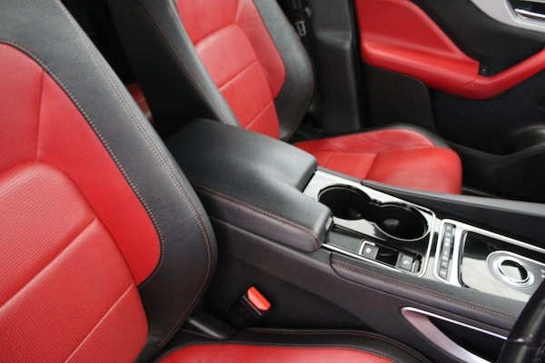 Used Jaguar F-Pace 2016 for sale - 74362345: Photo 49