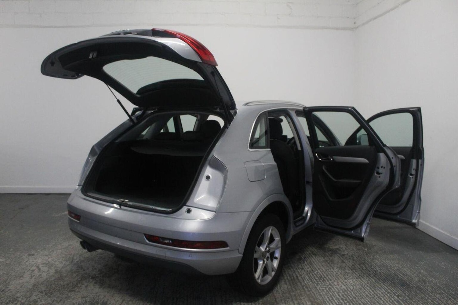 Used Audi Q3 2015 for sale - 76941756: Photo 22