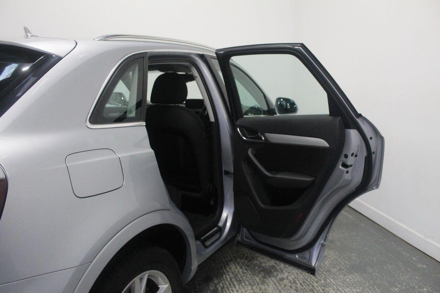 Used Audi Q3 2015 for sale - 76941756: Photo 26