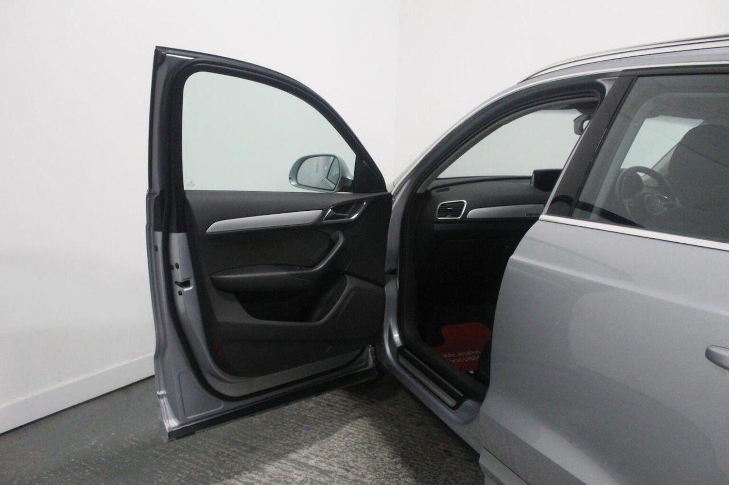 Used Audi Q3 2015 for sale - 76941756: Photo 27