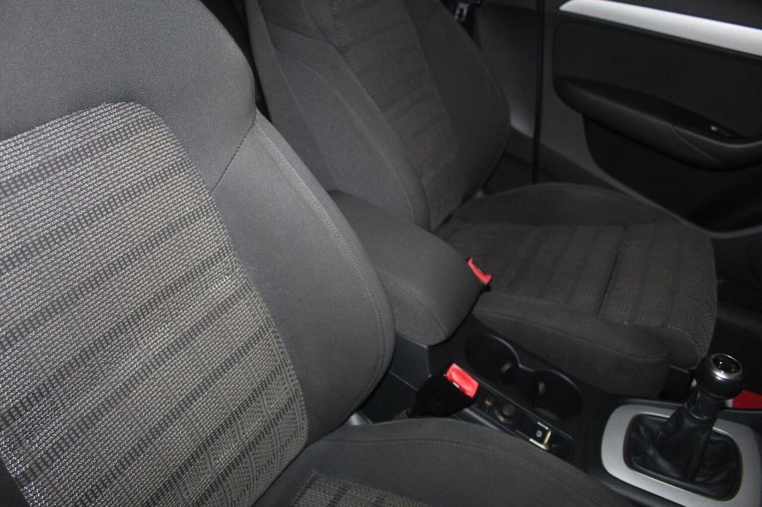 Used Audi Q3 2015 for sale - 76941756: Photo 45