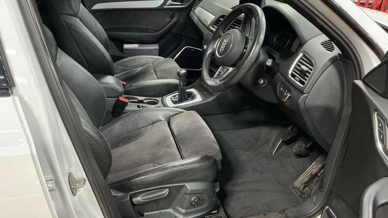 Used Audi Q3 2015 for sale - 77065683: Photo 14