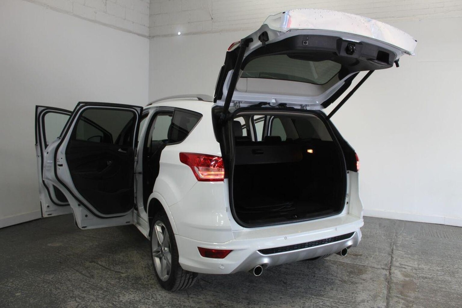 Used Ford Kuga 2015 for sale - 75705965: Photo 20