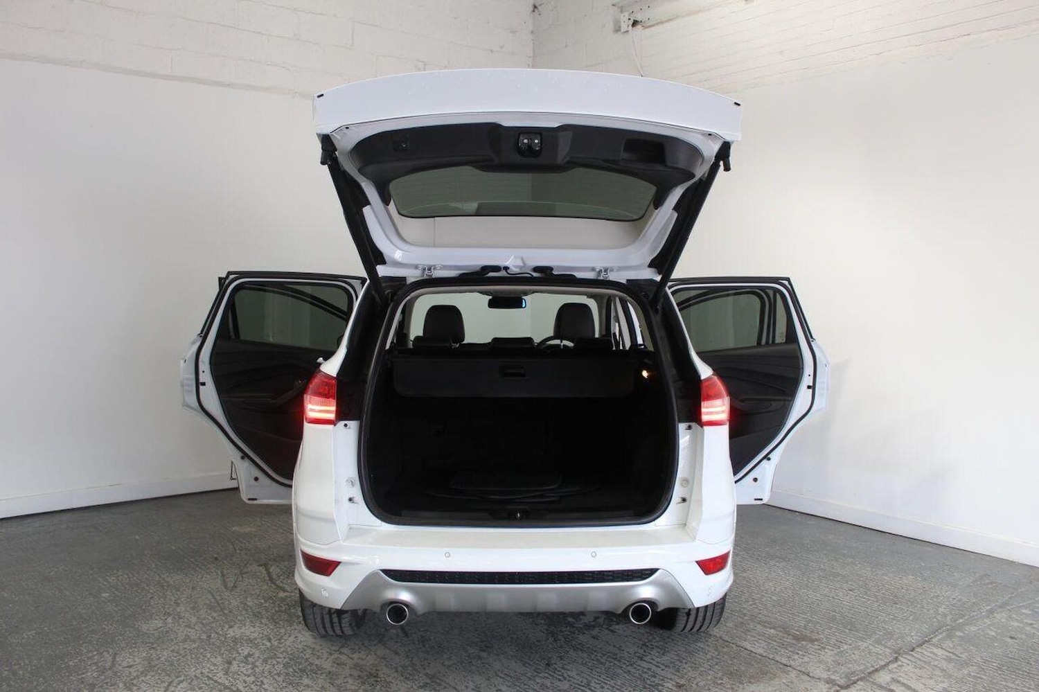 Used Ford Kuga 2015 for sale - 75705965: Photo 22