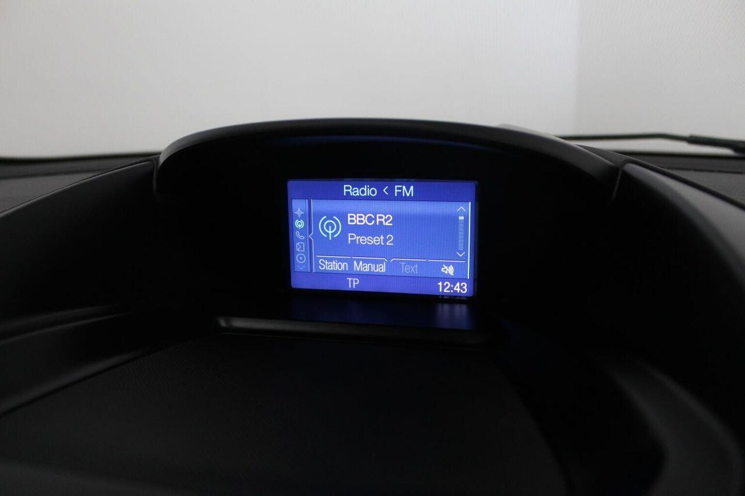 Used Ford Kuga 2015 for sale - 75705965: Photo 36