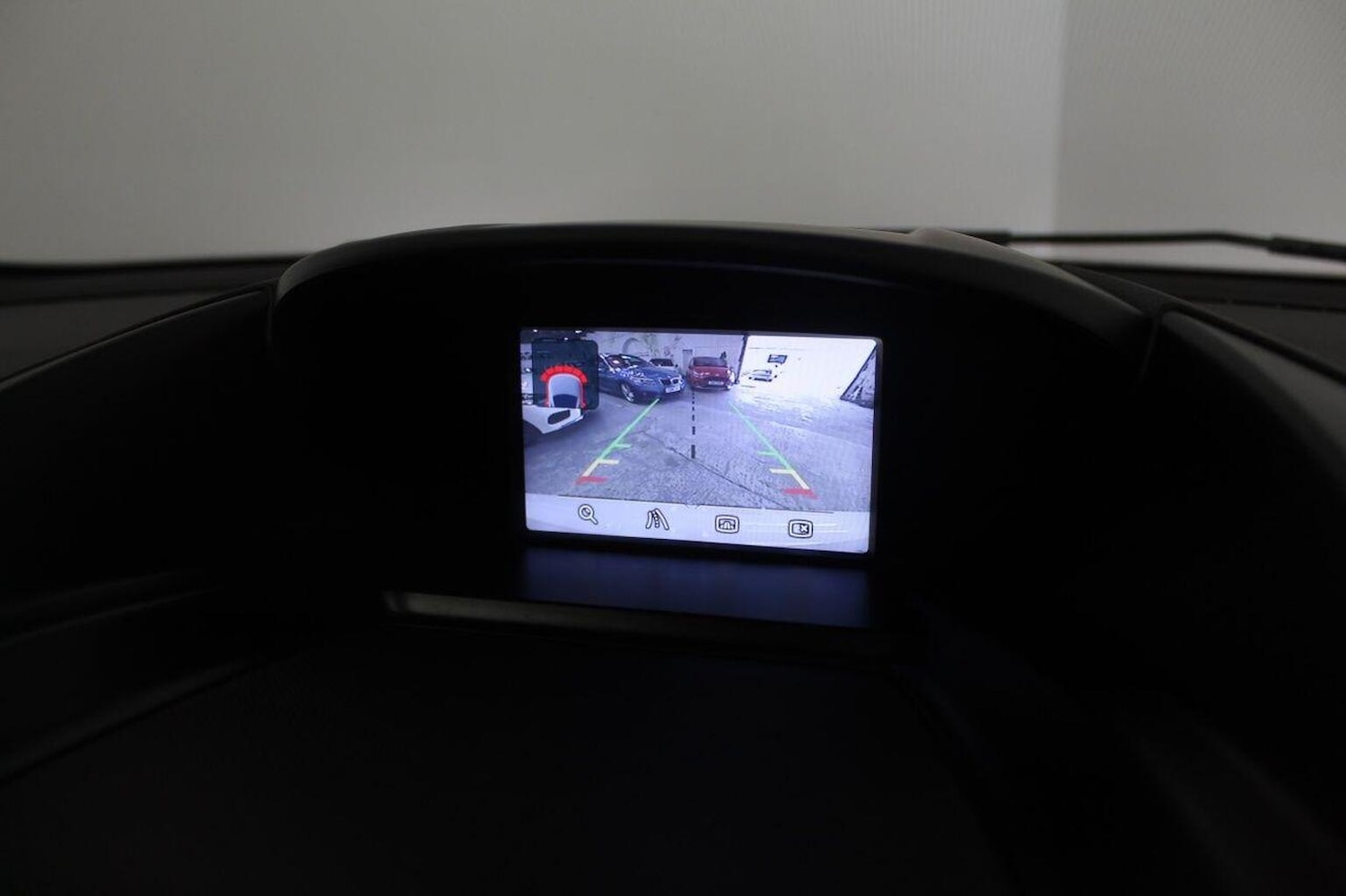 Used Ford Kuga 2015 for sale - 75705965: Photo 37