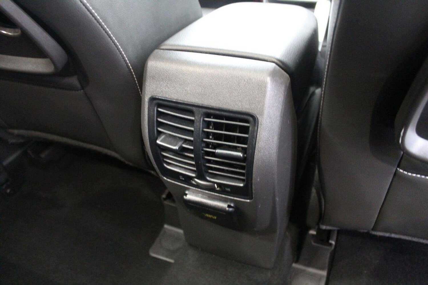 Used Ford Kuga 2015 for sale - 75705965: Photo 59