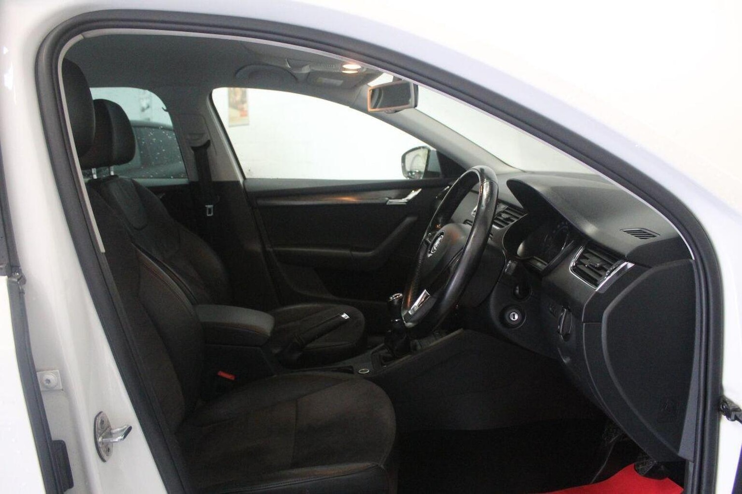 Used Skoda Octavia 2017 for sale - 78084385: Photo 27