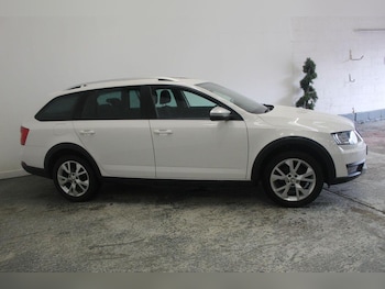 Used Skoda Octavia 2017 for sale - 78084385: Photo