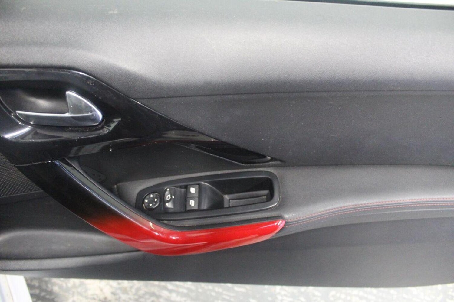 Used Peugeot 208 2014 for sale - 77954071: Photo 48