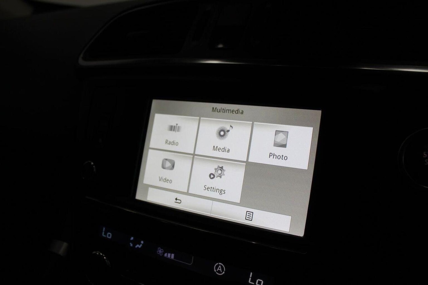 Used Renault Kadjar 2016 for sale - 76793683: Photo 40