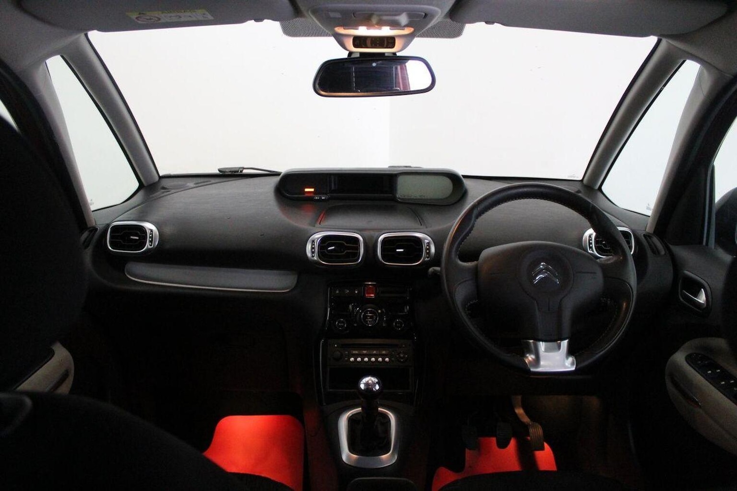 Used Citroen C3 Picasso 2014 for sale - 76793868: Photo 28