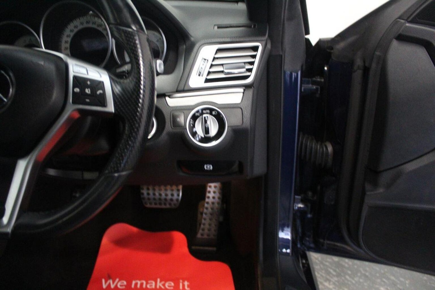 Used Mercedes-Benz E Class 2013 for sale - 76631508: Photo 49