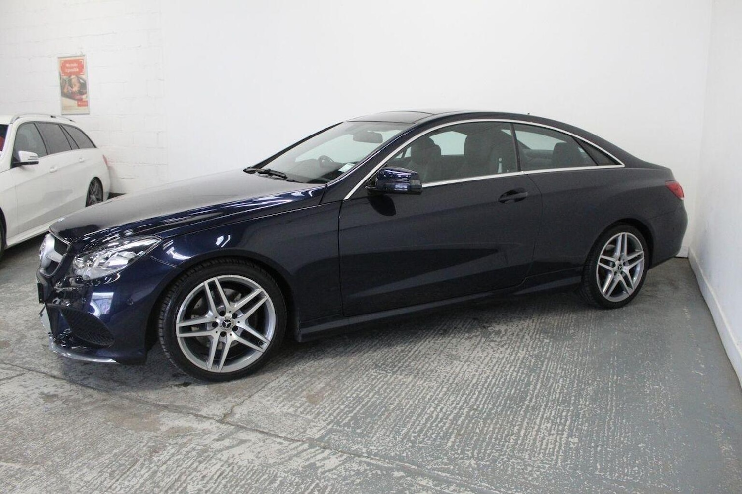 Used Mercedes-Benz E Class 2013 for sale - 76631508: Photo 5