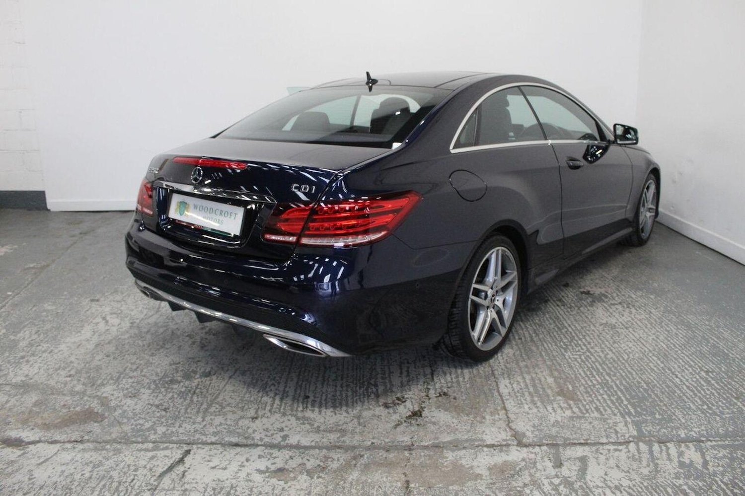 Used Mercedes-Benz E Class 2013 for sale - 76631508: Photo 8