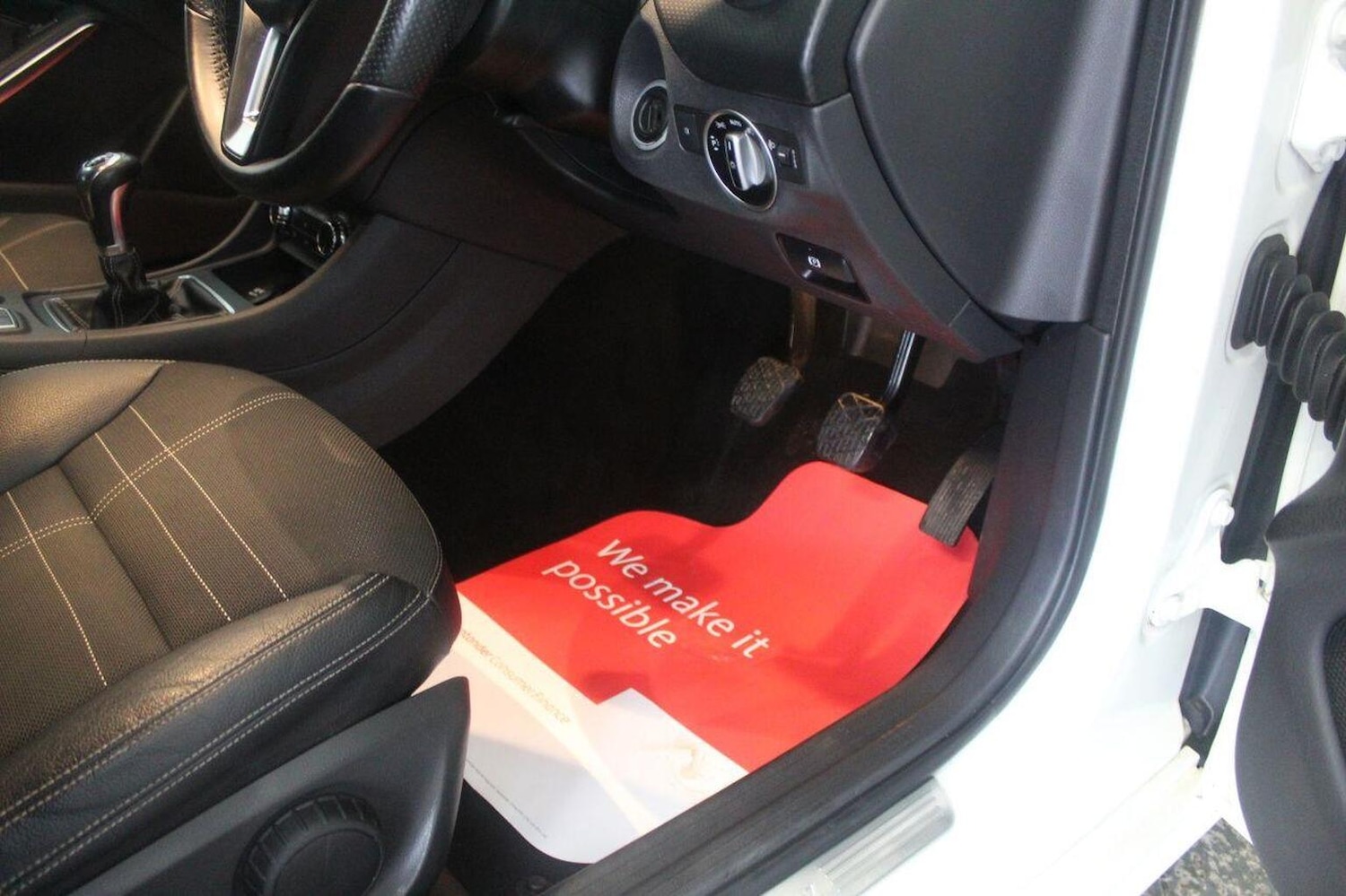 Used Mercedes-Benz A-Class 2013 for sale - 77937890: Photo 48