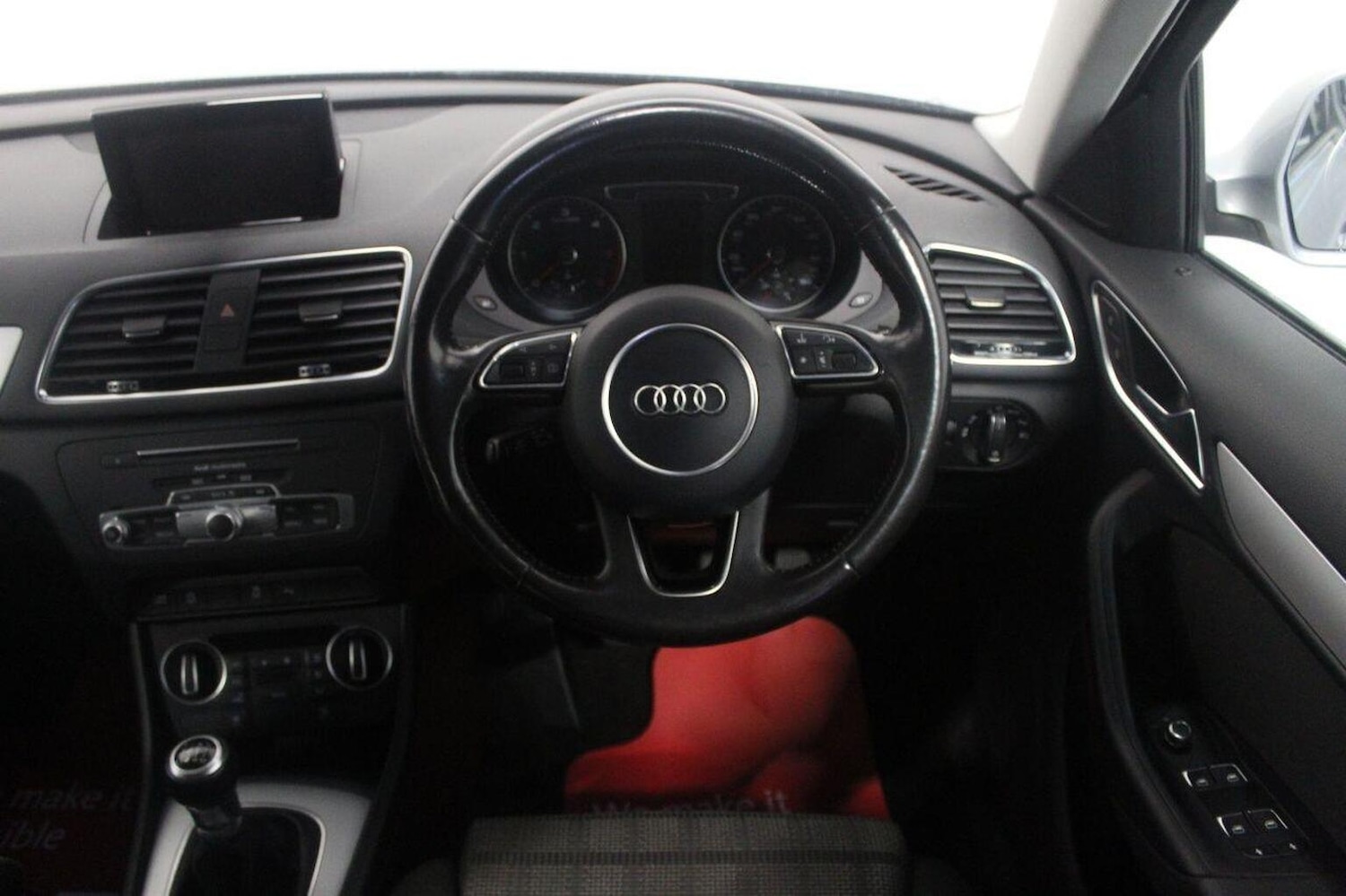 Used Audi Q3 2015 for sale - 77937830: Photo 46