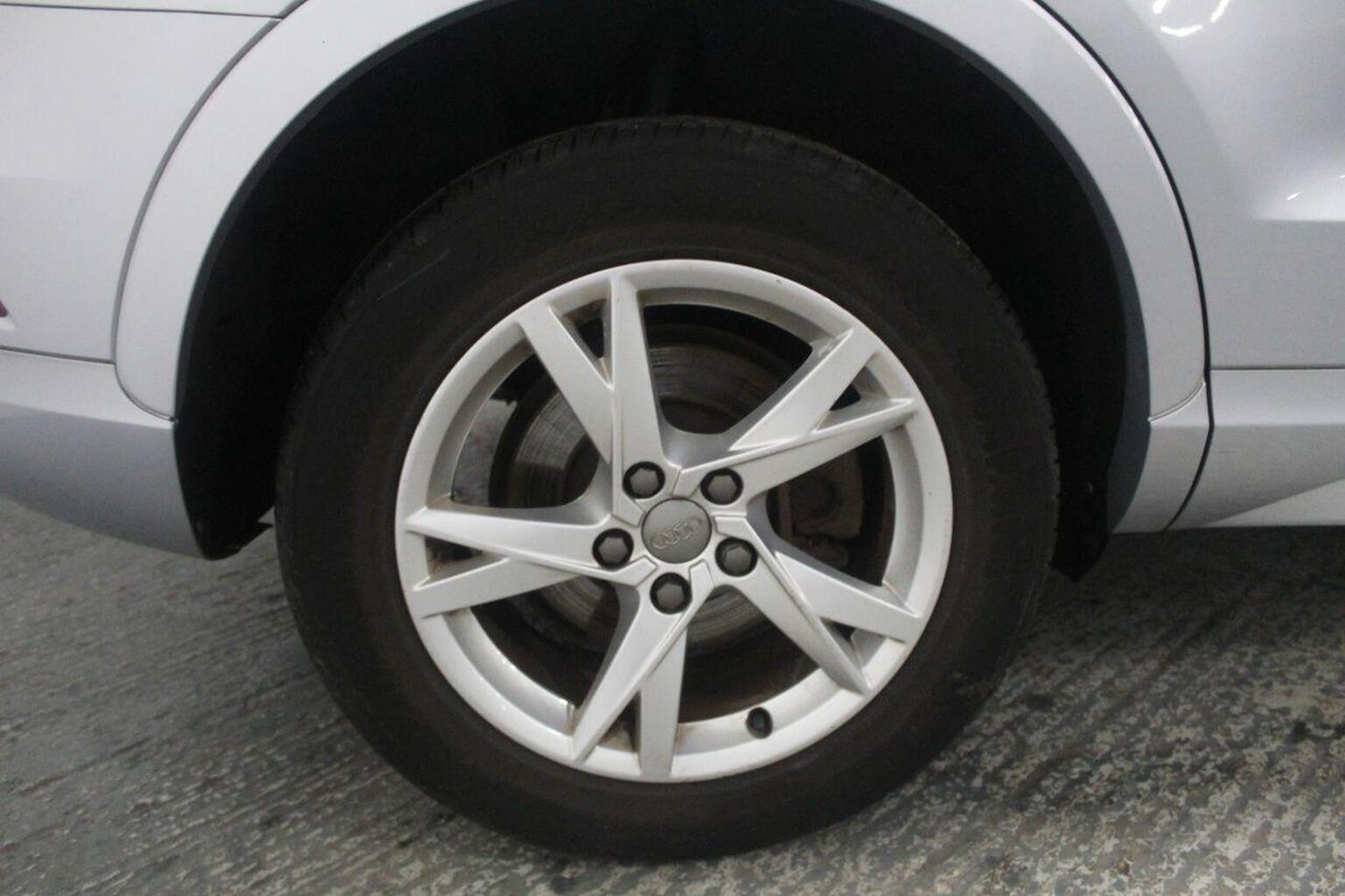 Used Audi Q3 2015 for sale - 77937830: Photo 60