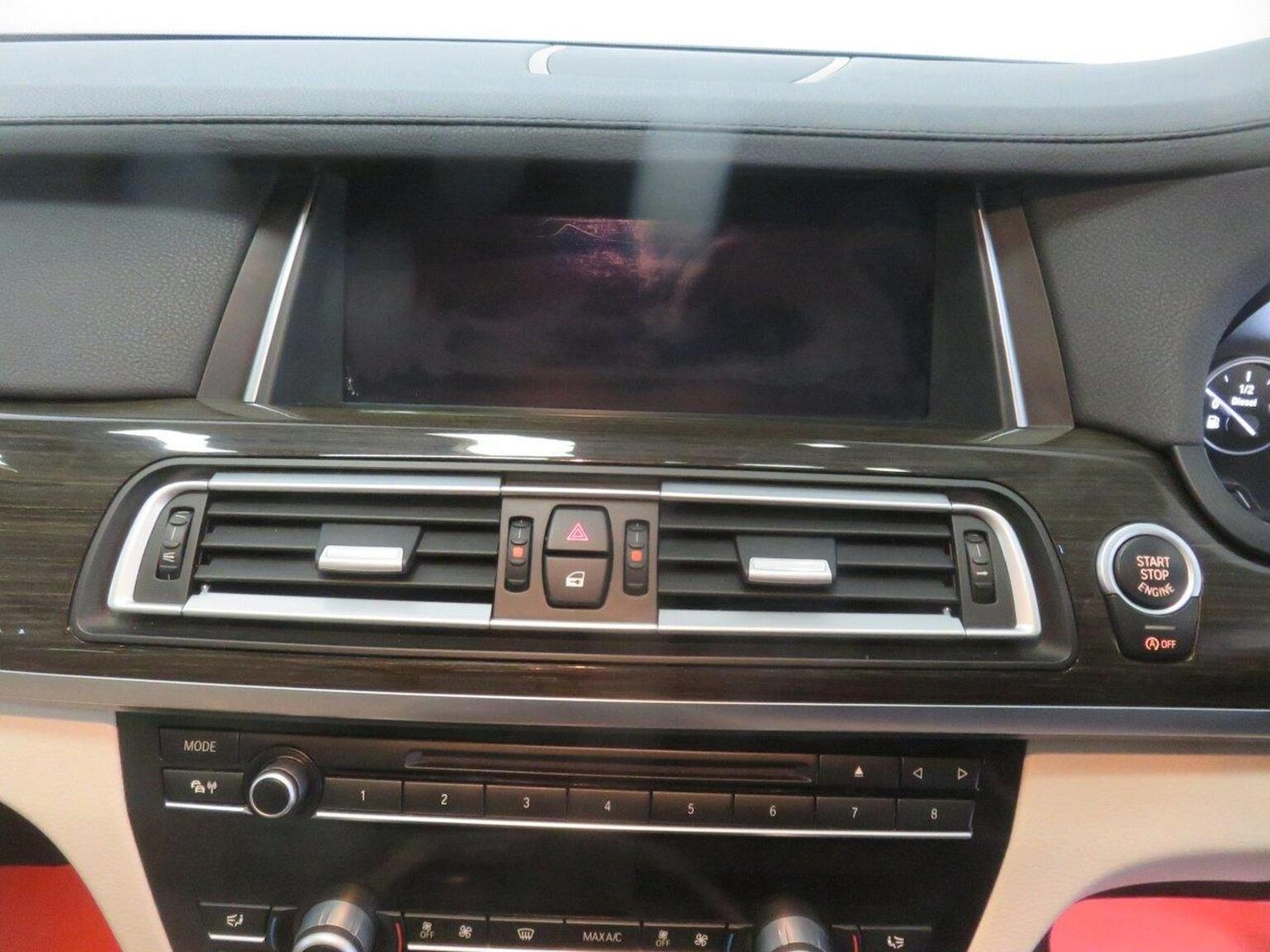 Used BMW 7 Series 2013 for sale - 76769348: Photo 38