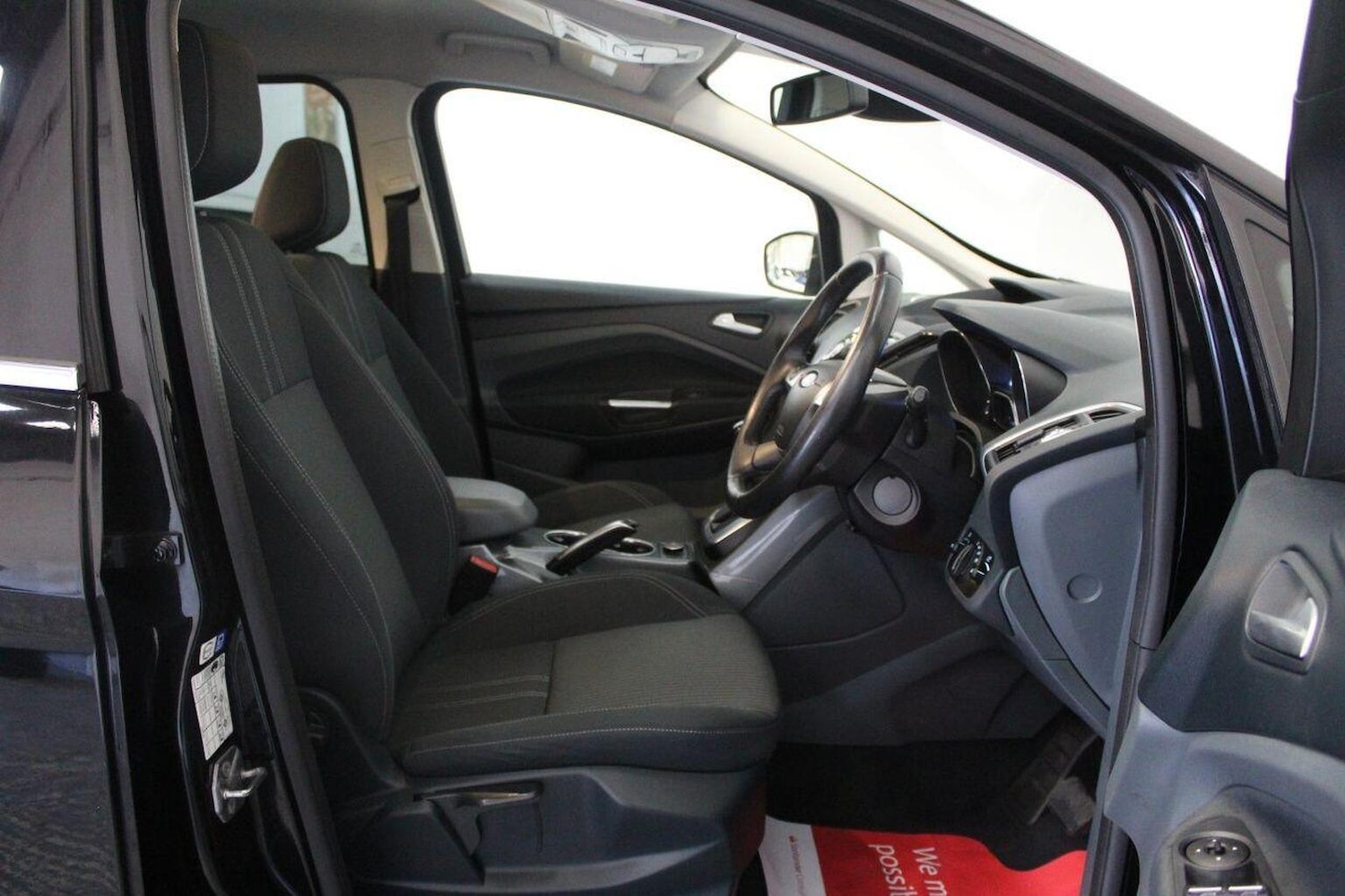 Used Ford C-Max 2015 for sale - 77715102: Photo 28