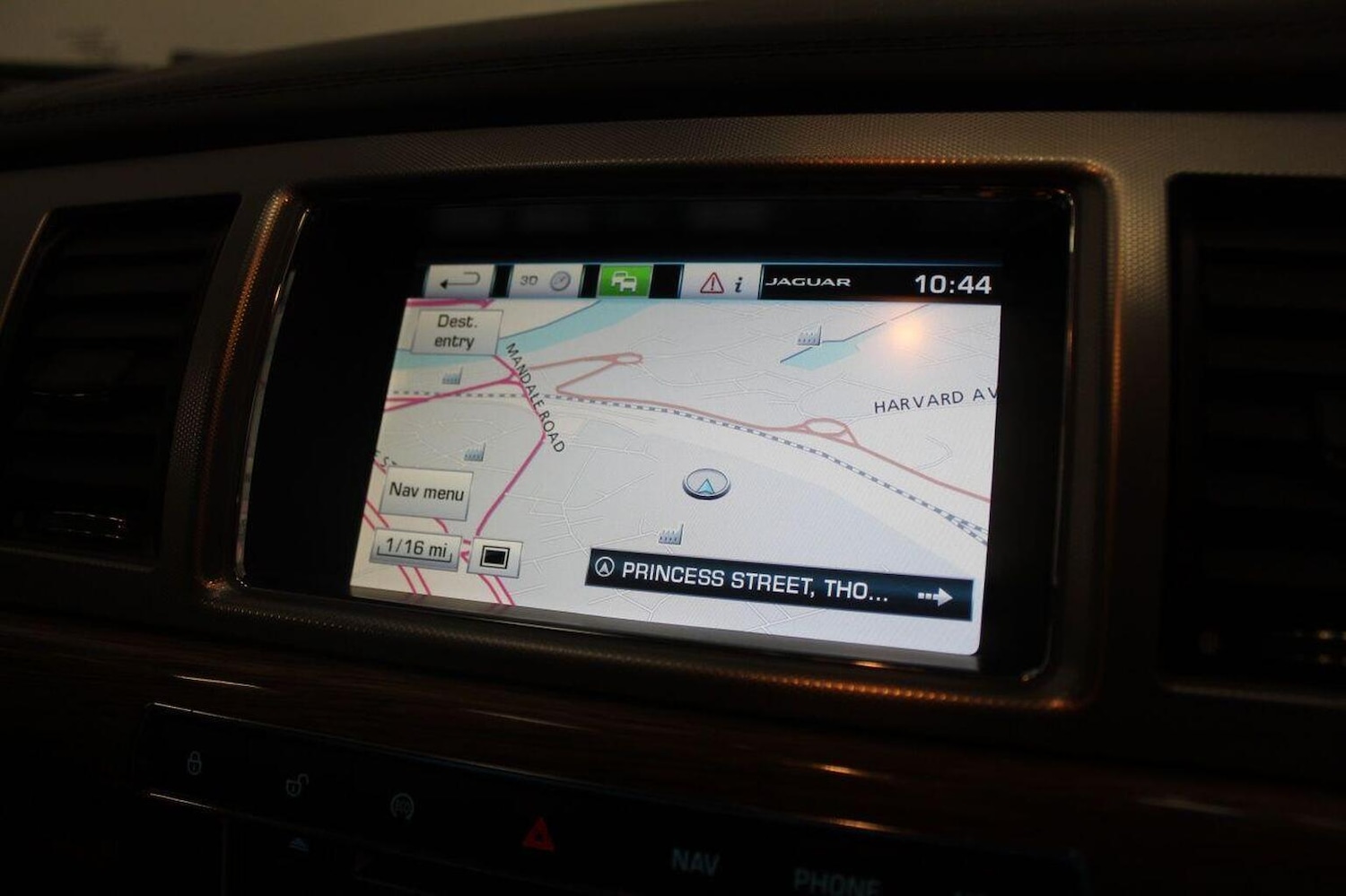 Used Jaguar XF 2014 for sale - 76268529: Photo 38