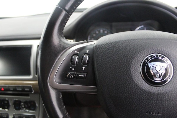Used Jaguar XF 2014 for sale - 76268529: Photo 49
