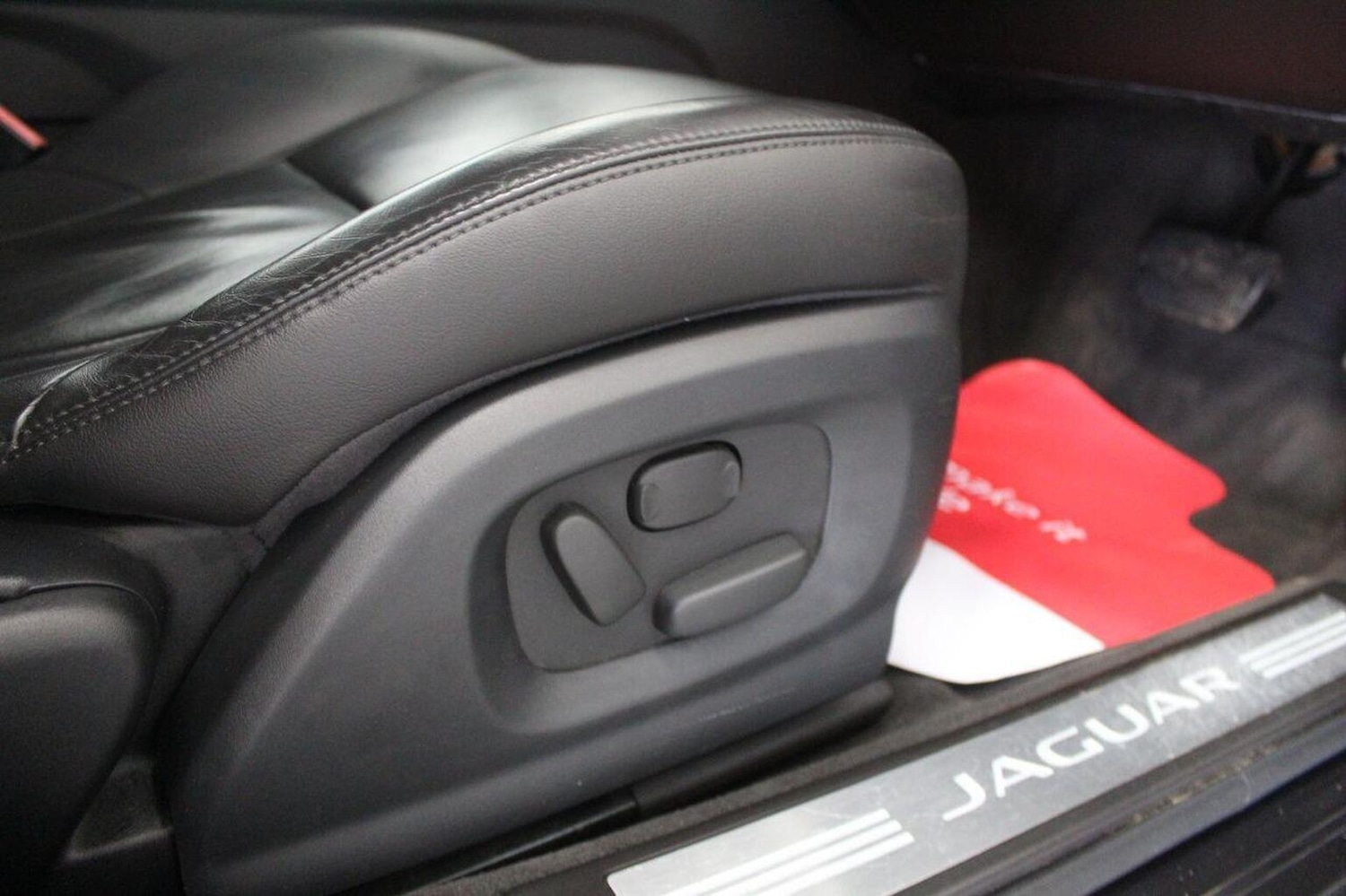 Used Jaguar XF 2014 for sale - 76268529: Photo 54