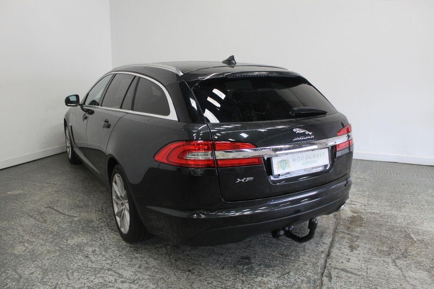 Used Jaguar XF 2014 for sale - 76268529: Photo 7
