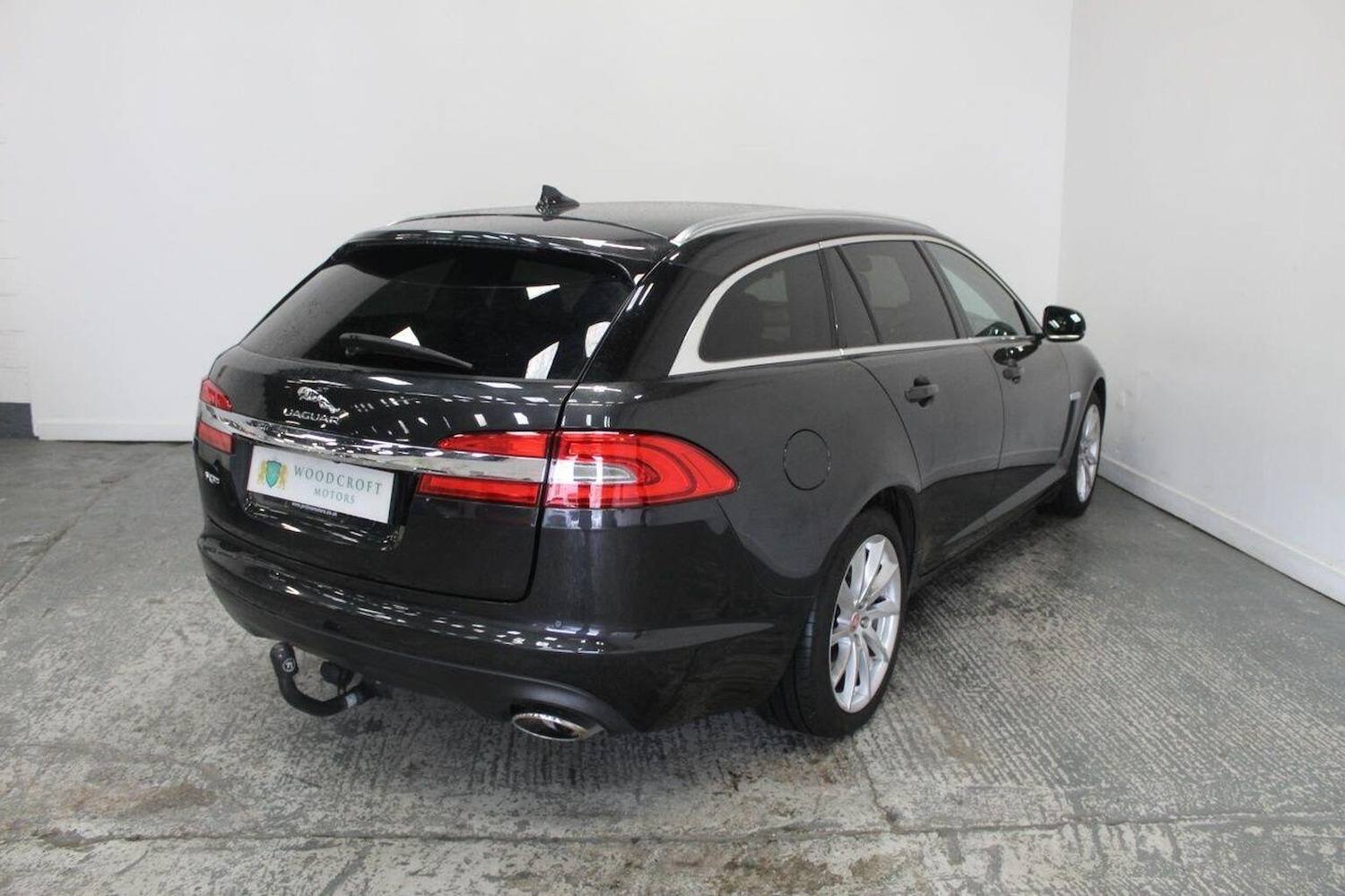 Used Jaguar XF 2014 for sale - 76268529: Photo 8