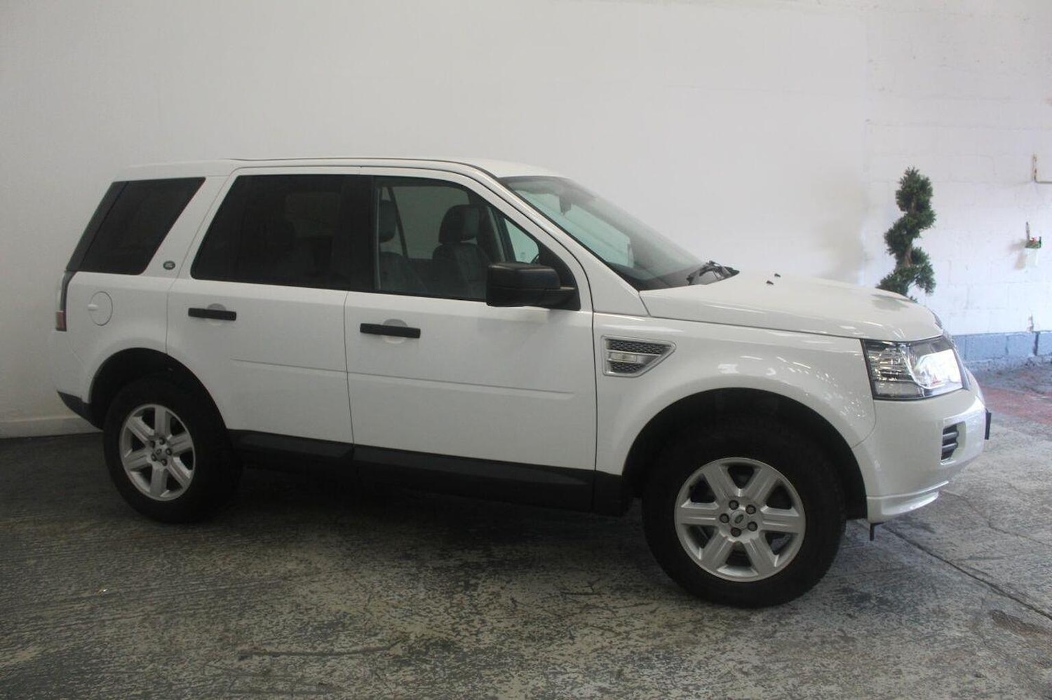 Used Land Rover Freelander 2 2014 for sale - 77937848: Photo 4