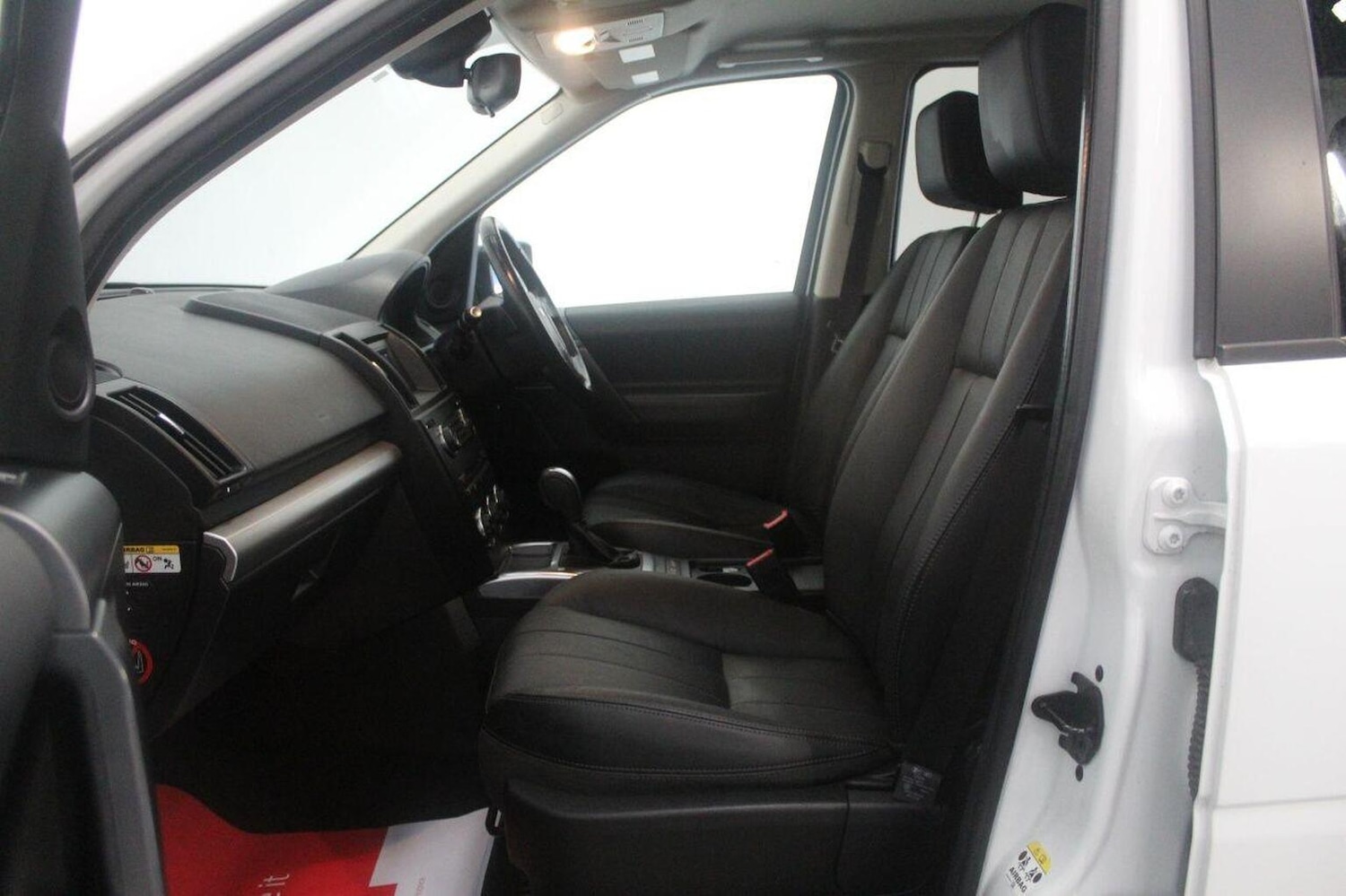 Used Land Rover Freelander 2 2014 for sale - 77937848: Photo 45