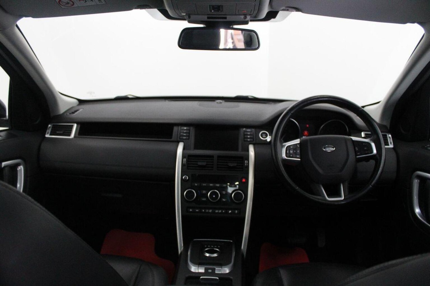 Used Land Rover Discovery Sport 2017 for sale - 76334732: Photo 33