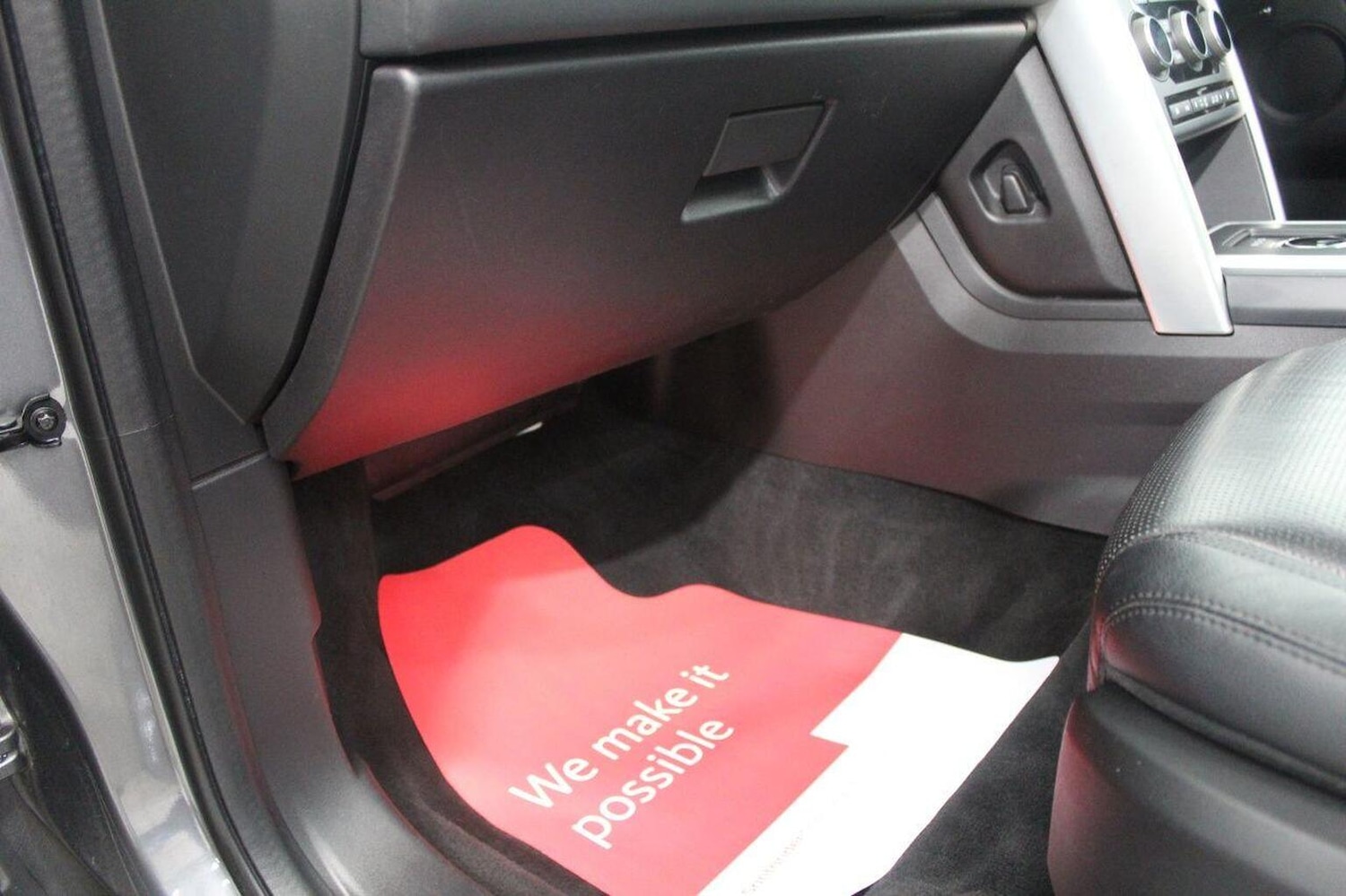 Used Land Rover Discovery Sport 2017 for sale - 76334732: Photo 36